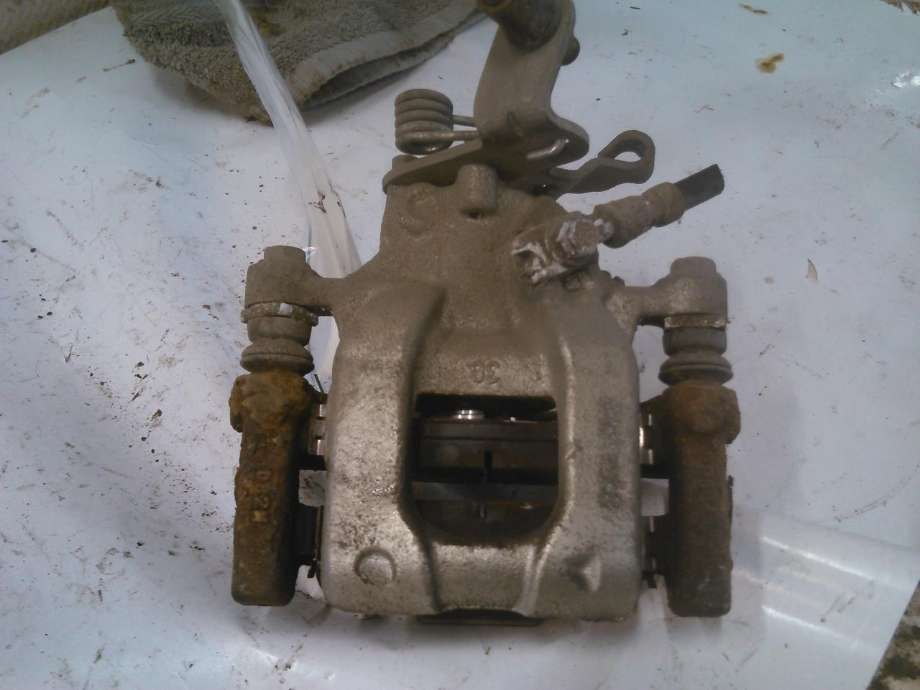 Bremsecaliper venstre bak til VW Touran, 2007-2010 (Type I, Fase 2)  