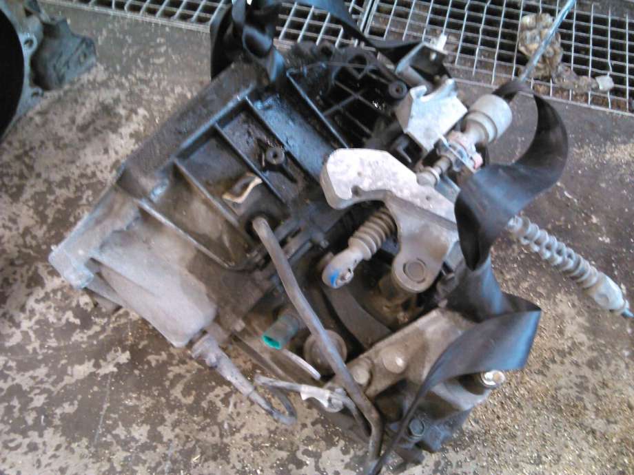 Girkasse manuell til Nissan Qashqai 2010-2014 (Type I, Fase 2)  