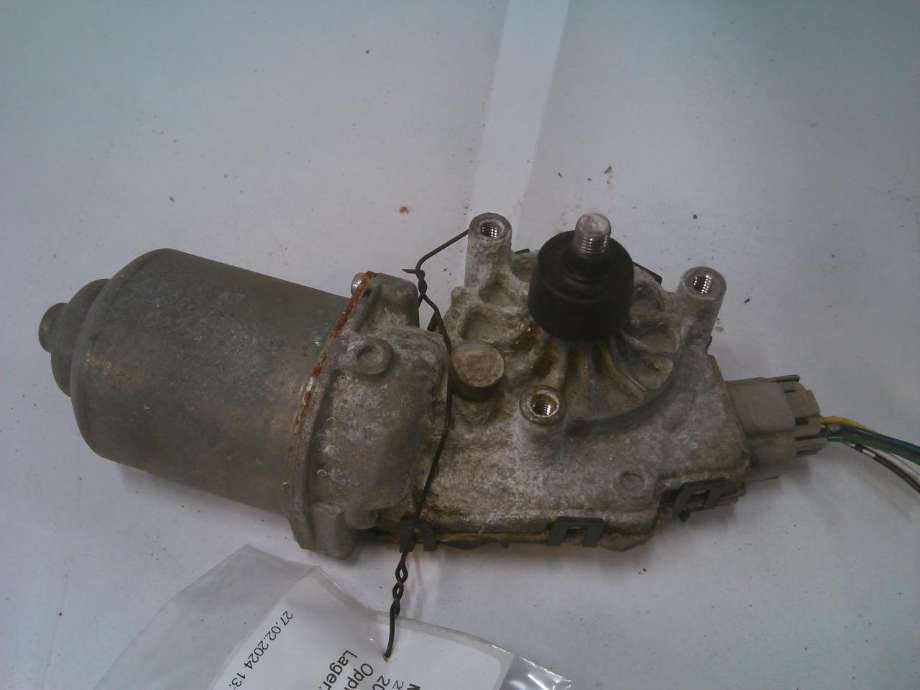 Viskermotor frontrute til Mitsubishi Outlander, 2007-2010 (Type II, Fase 1)  