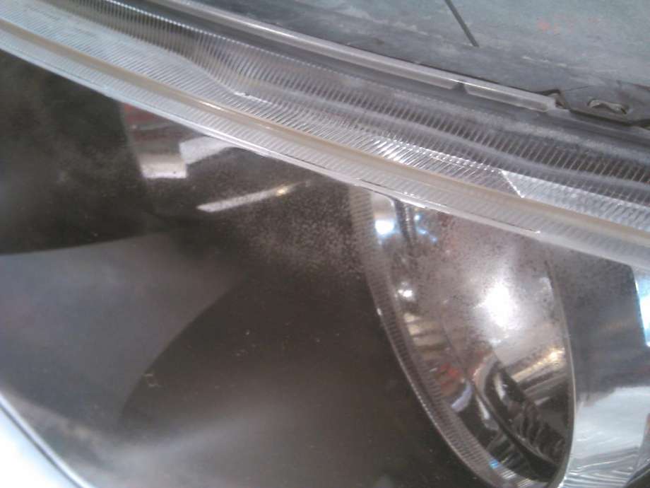 Frontlykt venstre halogen til Mitsubishi Outlander 2007-2010 (Type II, Fase 1)  