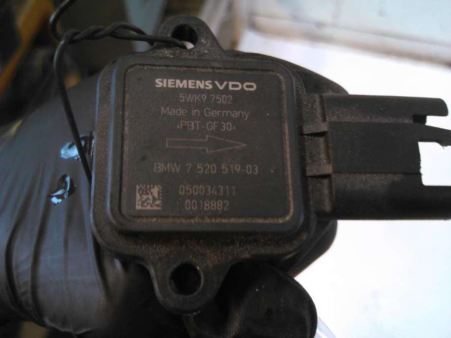 Luftmengde/luftmassemåler til BMW 5-Serie 2003-2010 (E60/E61) (E60/E61) (SIEMENSVDO|5WK97502|7520519-03|)