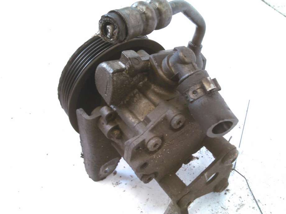 Servo pumpe mekanisk til BMW 5-Serie 2003-2010 (E60/E61) (E60/E61) 