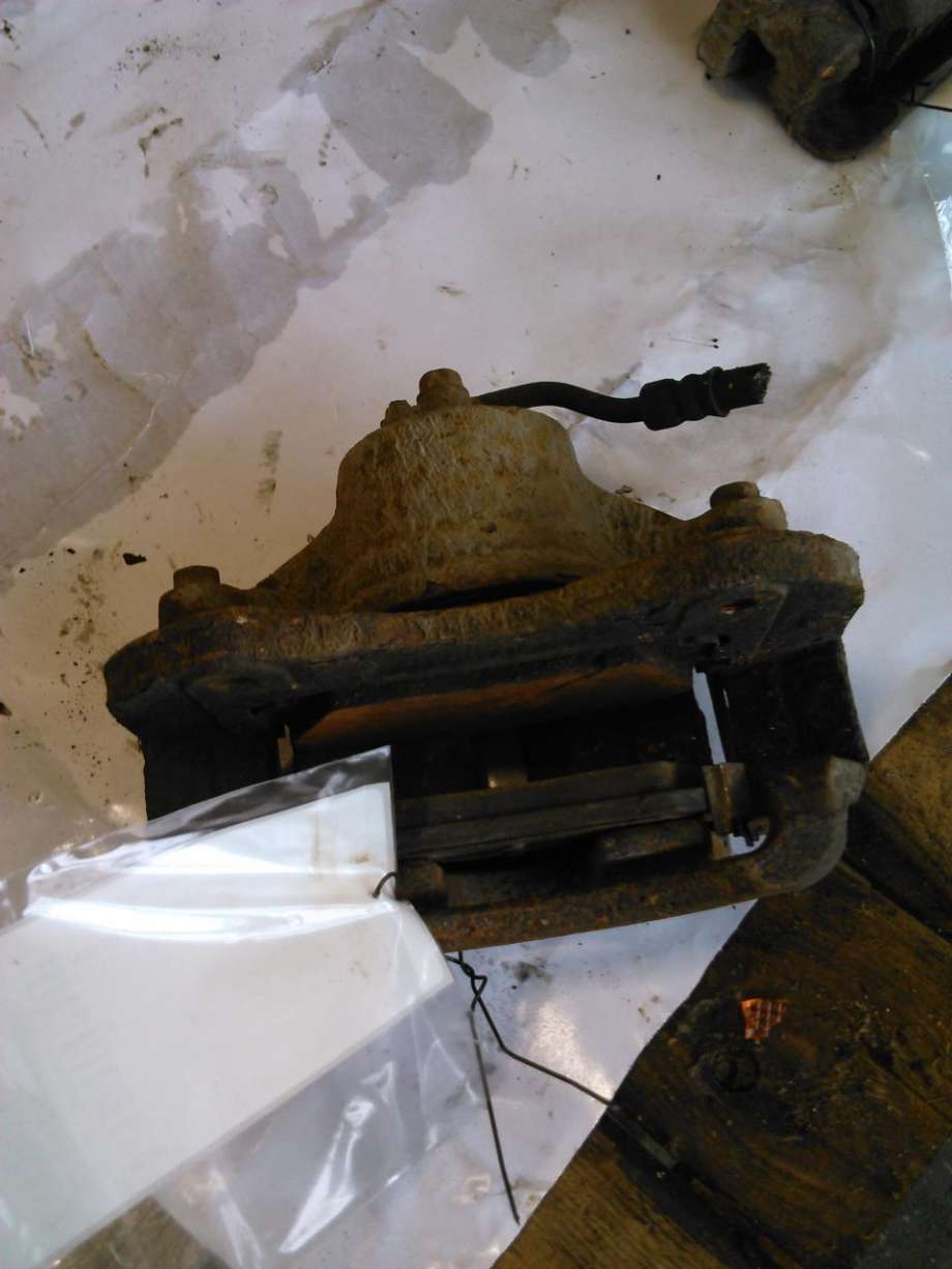 Bremsecaliper høyre foran til Hyundai Ix35 2010-2015  