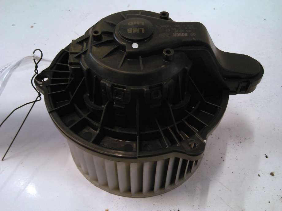 Varmeapparat motor til Hyundai Ix35, 2010-2015  (BOSCH|F00S3B2441)