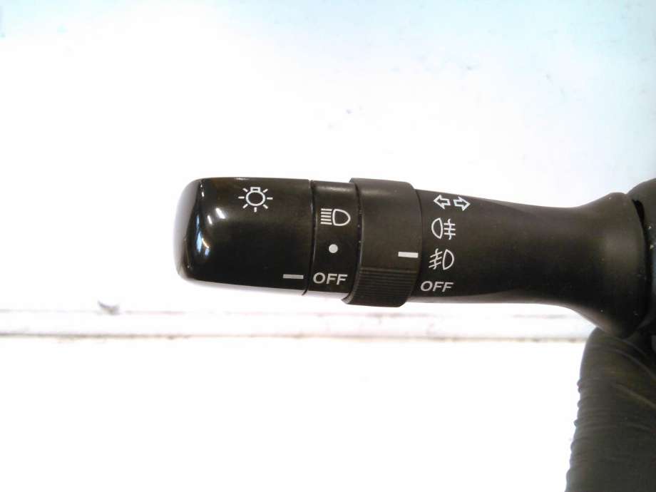 Bryter combi til Toyota RAV4 2006-2009 (Type III, Fase 1)  