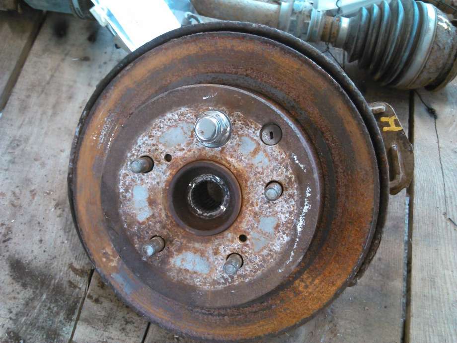 Hjulnav høyre bak til Toyota RAV4 2006-2009 (Type III, Fase 1)  