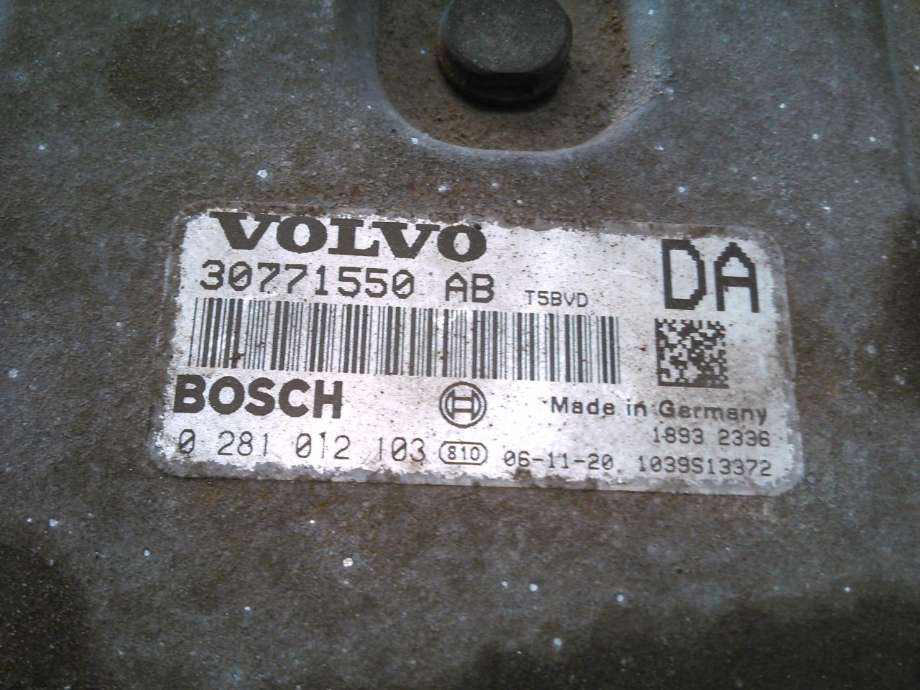 Styreenhet motor til Volvo XC70 2005-2007 (Type I, Fase 2)  (BOSCH|30771550|0281012103|)