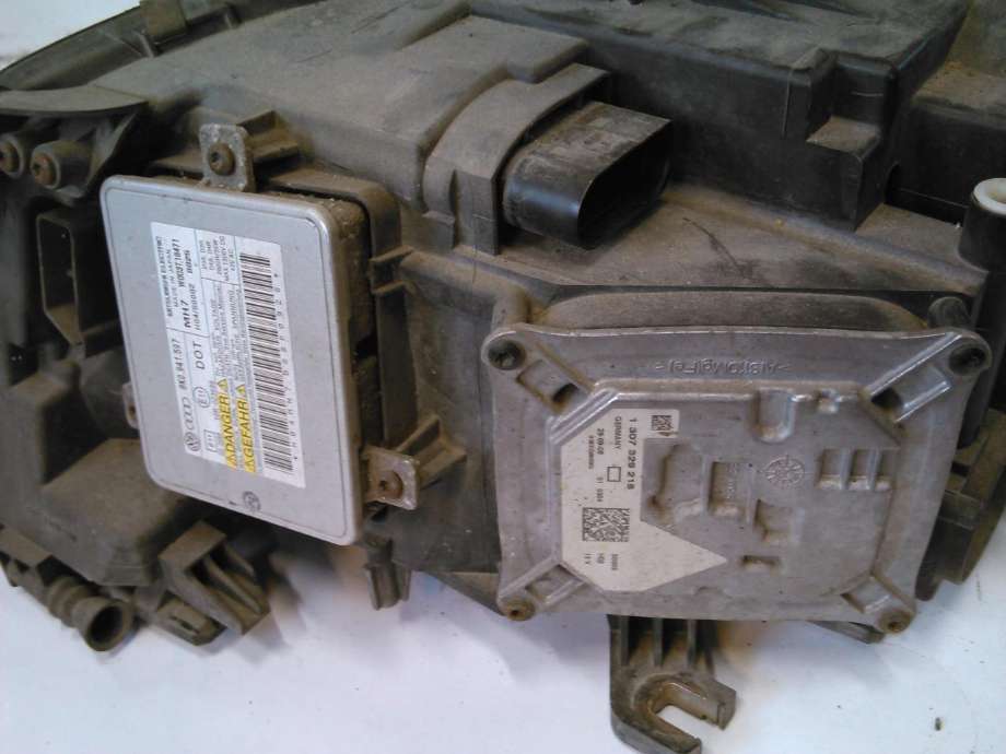 Frontlykt høyre xenon til Audi A4 2007-2014 (Type IV) (B8) (B8) 