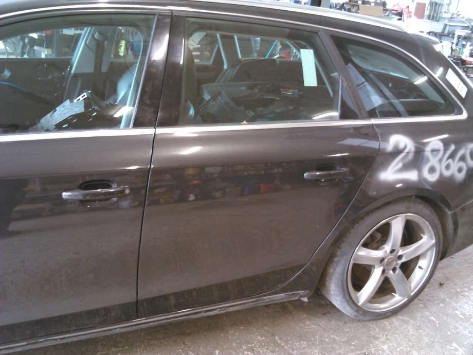 Dør venstre bak til Audi A4, 2007-2014 (Type IV) (B8) (B8) 