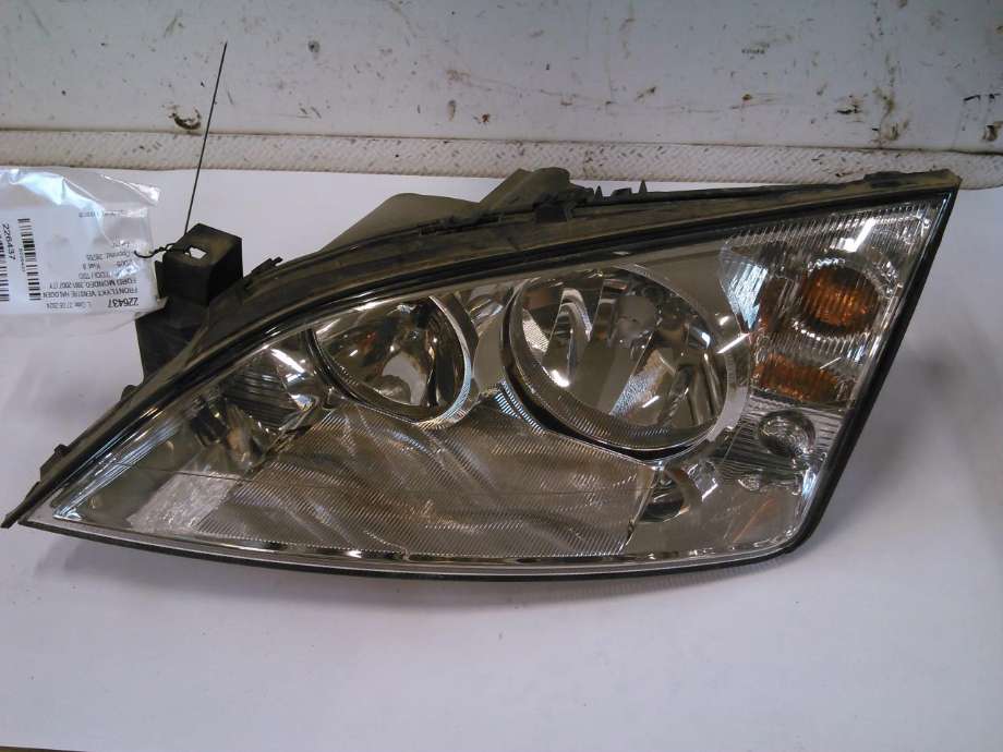 Frontlykt venstre halogen til Ford Mondeo, 2001-2007 (Type III)  