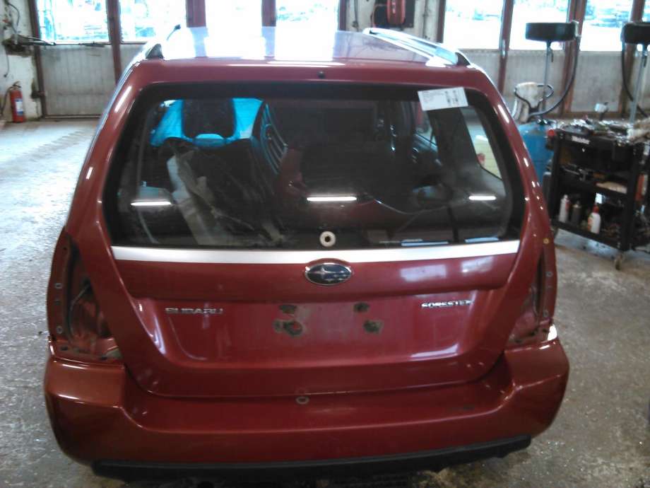 Bakluke stasjonsvogn til Subaru Forester, 2005-2008 (Type II, Fase 2)  