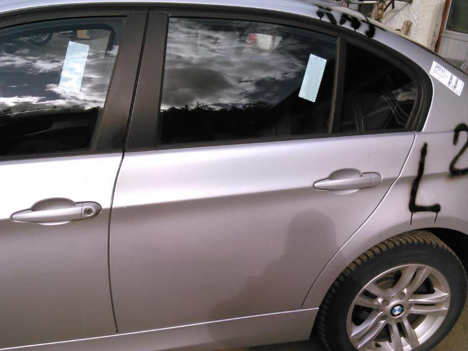 Dør venstre bak til BMW 3-Serie, 2005-2011 (E90/E91/E92/E93) (E90/E91/E92/E93) 