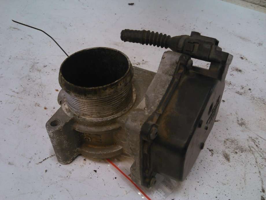 Spjeldhus til VW Golf VI, 2008-2012  (VALEO|03L128063J)