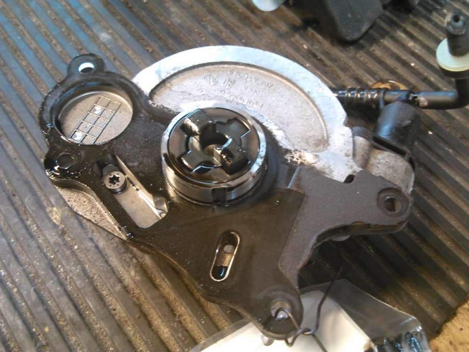 Vakuumpumpe til VW Golf VI 2008-2012  (03L145207|)