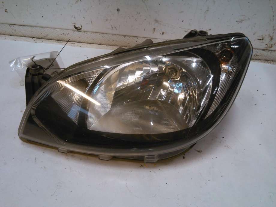 Frontlykt venstre halogen til Škoda Citigo, 2012-2019  