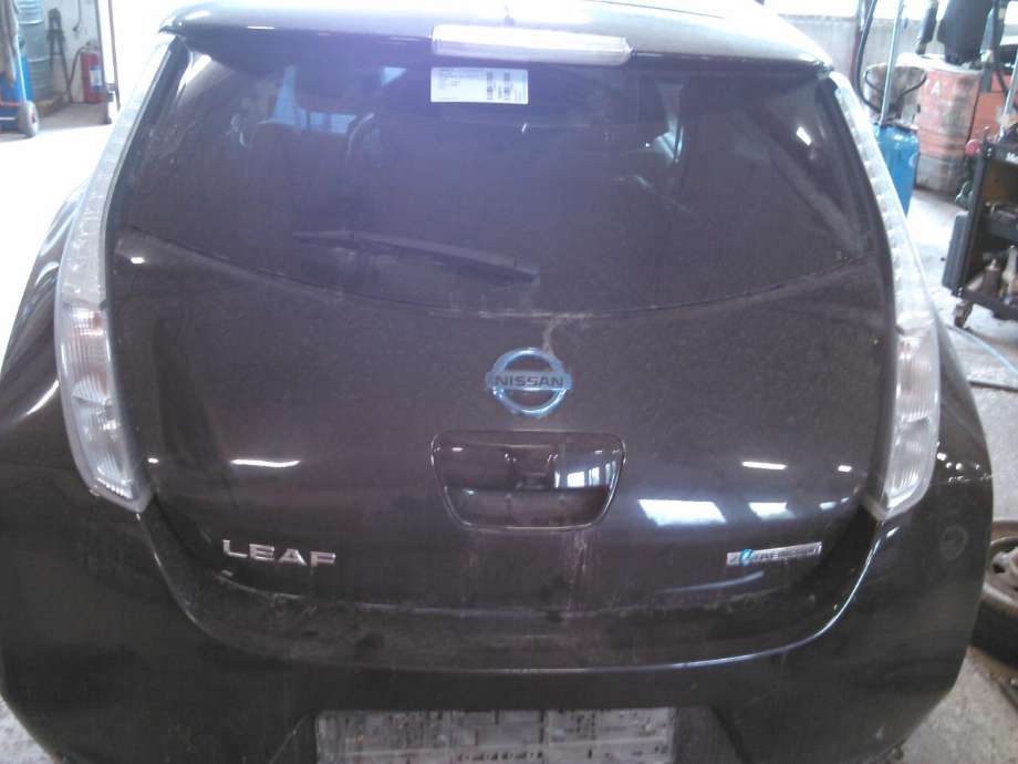 Bakluke til Nissan Leaf, 2011-2017 (Type I)  