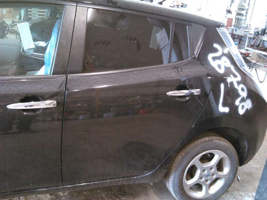 Dør venstre bak til Nissan Leaf, 2011-2017 (Type I)  
