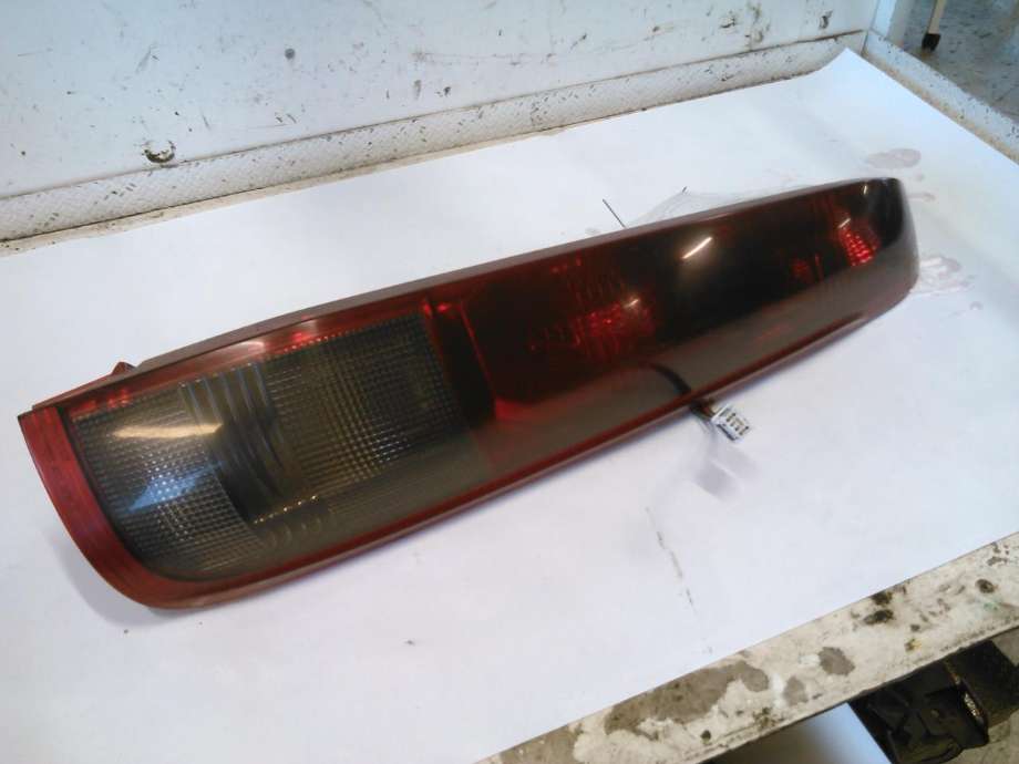 Baklykt høyre til Nissan X-Trail, 2002-2007 (T30) (T30) 
