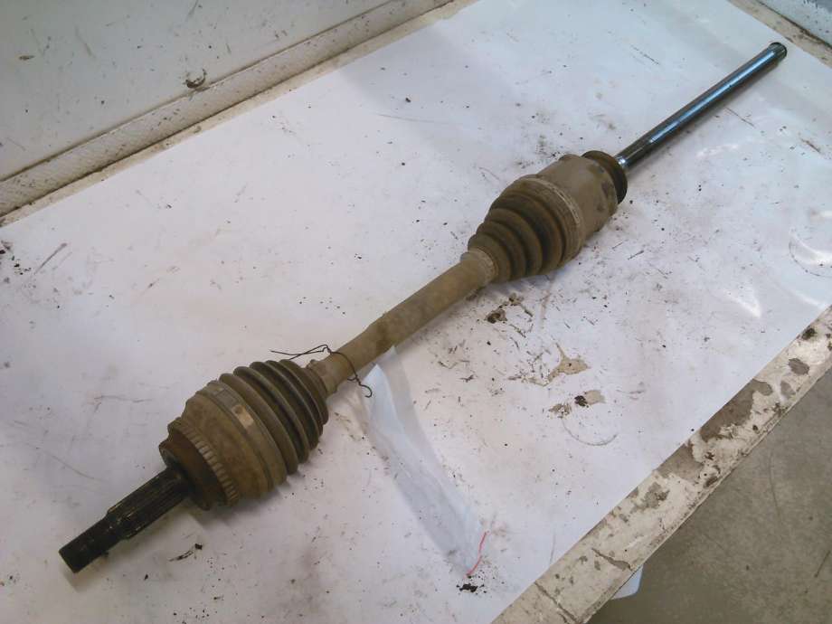 Drivaksel høyre foran, diesel/manuell til Toyota RAV4, 2000-2006 (Type II)  