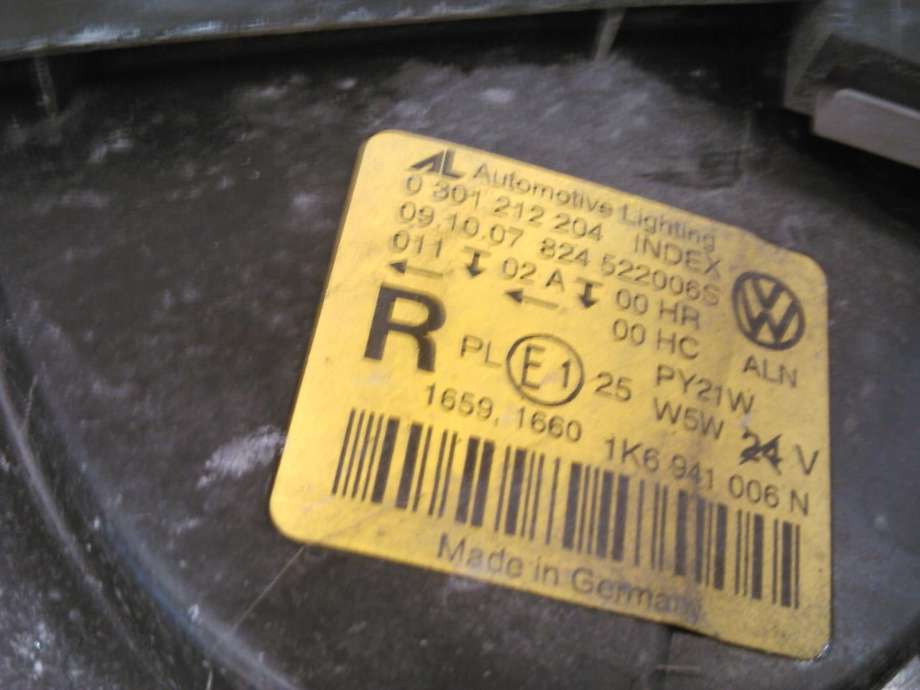 Frontlykt høyre halogen til VW Golf V, Combi 2003-2008  