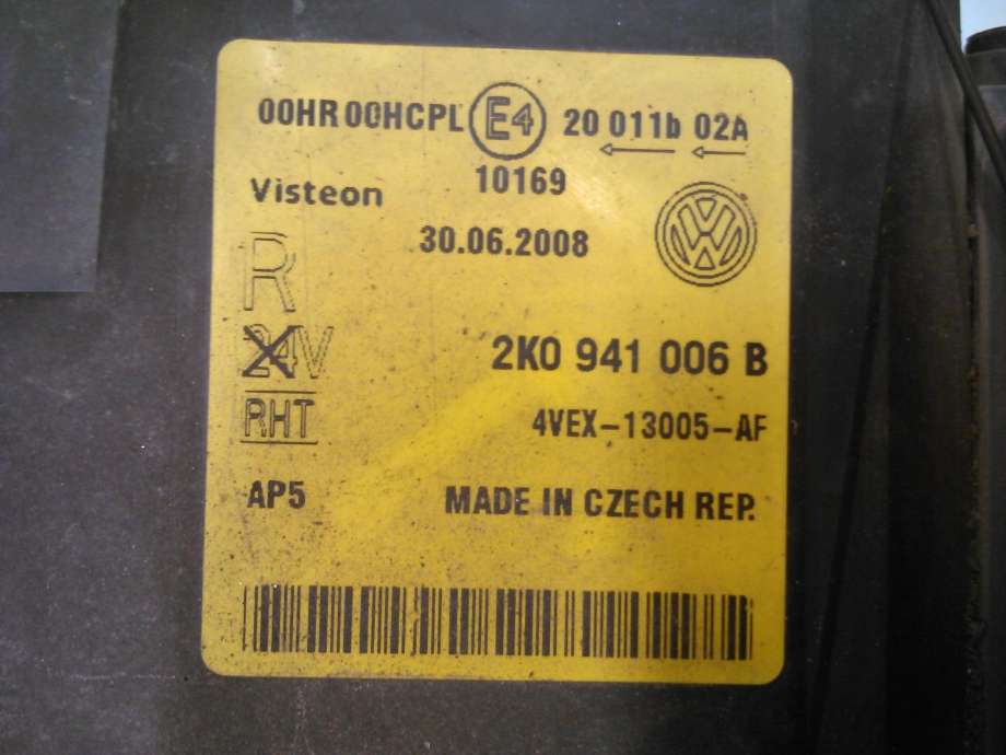 Frontlykt høyre halogen til VW Caddy 2004-2010 (Type III, Fase 1)  