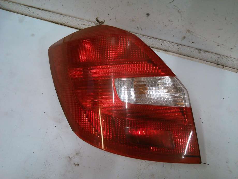 Baklykt venstre til Škoda Fabia, 2010-2014 (Type II, Fase 2)  