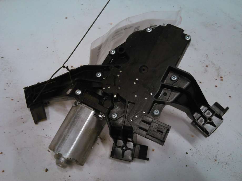 Viskermotor bakrute til Peugeot 207 2006-2012  (BOSCH|0390201813|9652418780|)