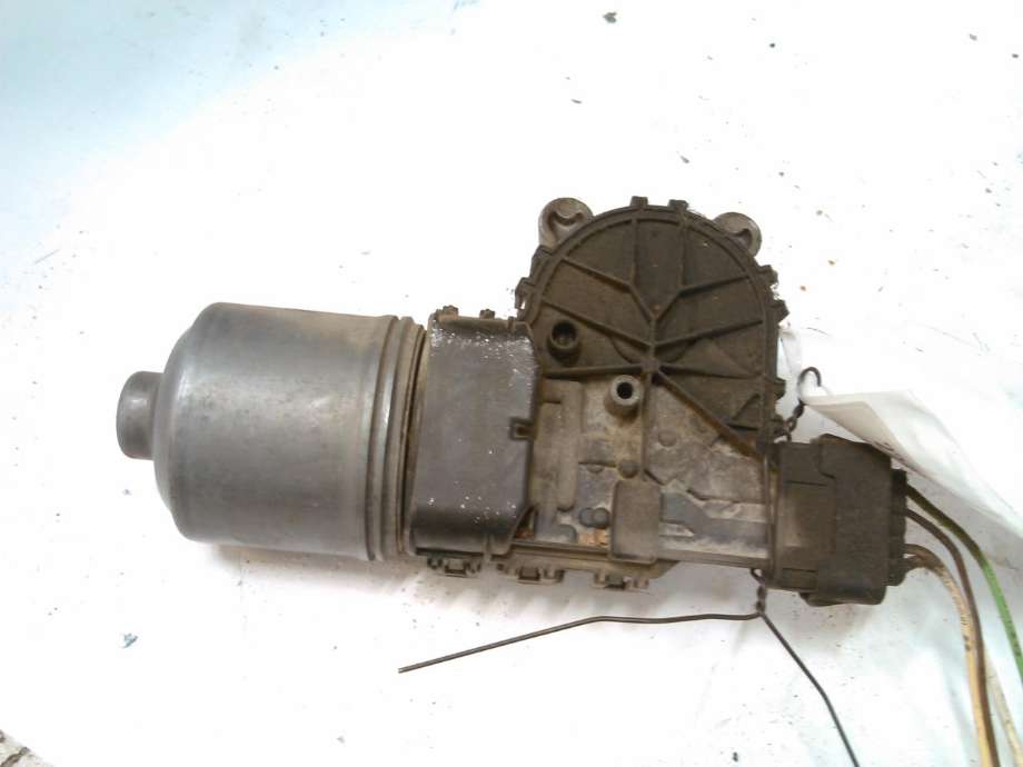 Viskermotor frontrute til Peugeot 207 2006-2012  (BOSCH|0390241540|)