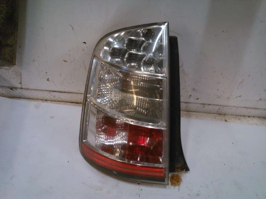 Baklykt venstre til Toyota Prius, 2004-2009 (Type II) (COMBI) (COMBI) 