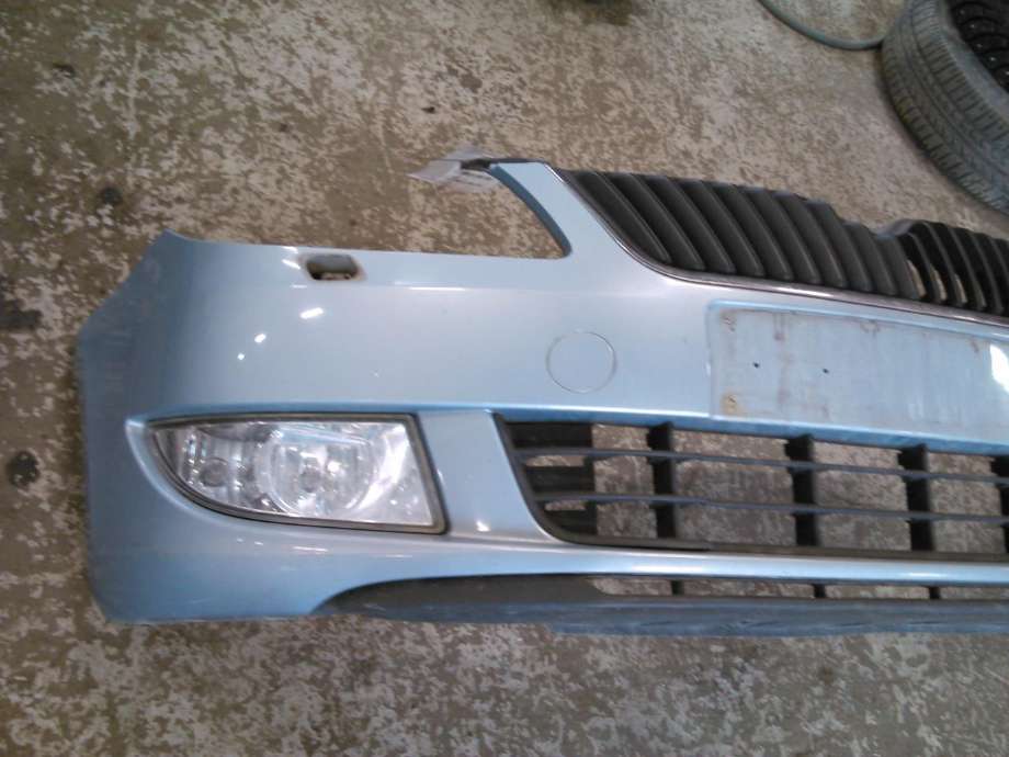Støtfanger foran til Škoda Fabia 2010-2014 (Type II, Fase 2)  