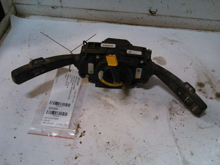Bryter combi til Volvo V60, 2010-2013 (Type I, Fase 1)  