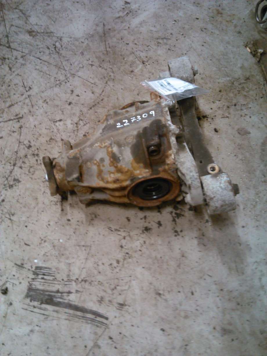 Kardang klokke bak til Mercedes Vito/Viano 2004-2010 (Fase 1) (W639) (W639) 
