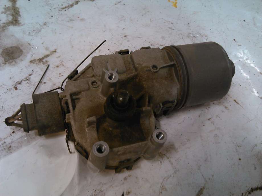 Viskermotor frontrute til Ford Kuga, 2008-2012 (Type I)  (0390241696)
