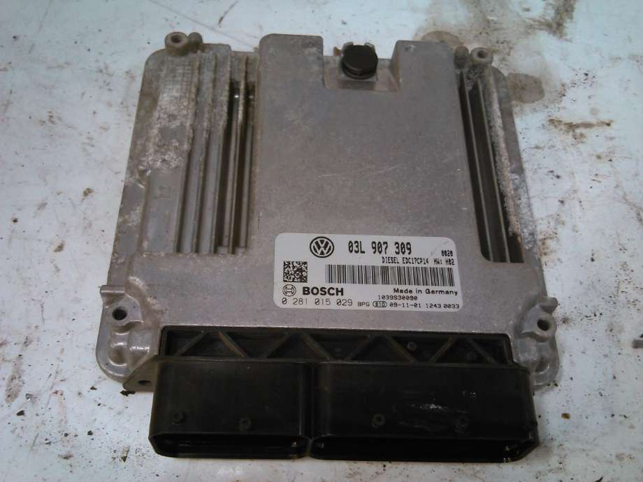 Styreenhet motor til VW Passat, 2005-2010 (B6) (B6) (03L907309)