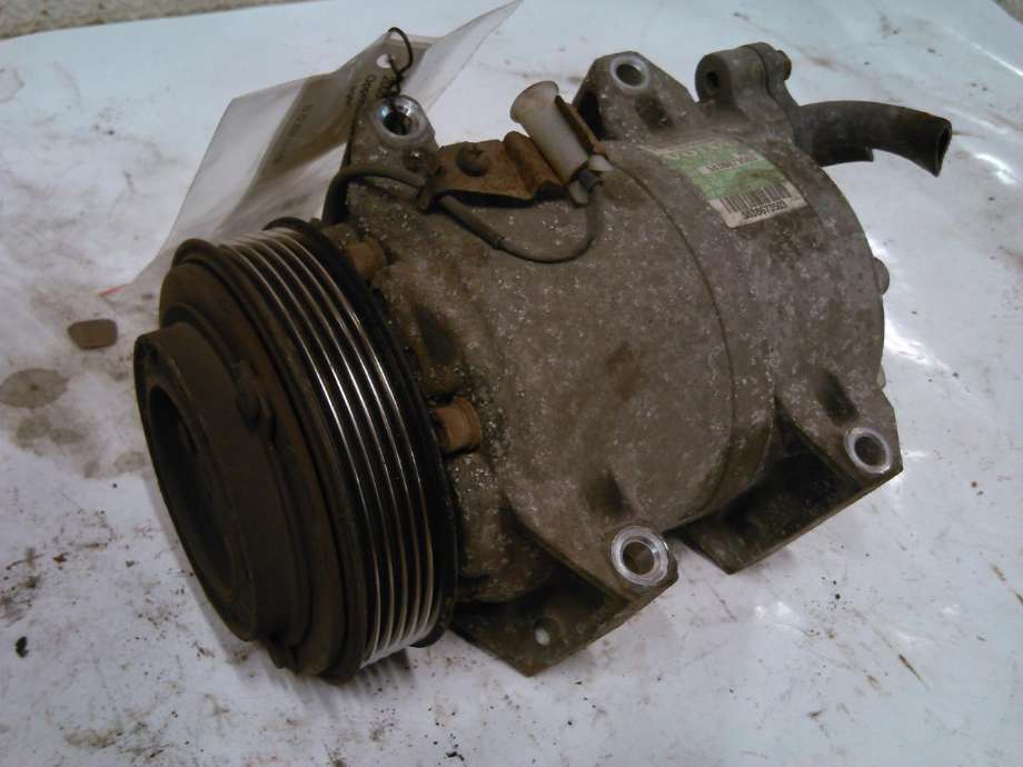 Aircondition kompressor til Volvo XC90, 2002-2006 (Type I, Fase 1)  (30742206)