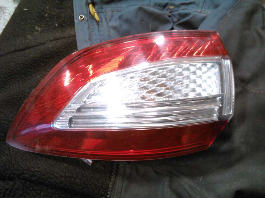 Baklykt høyre til Ford Mondeo, 2011-2014 (Type IV, Fase 2)  