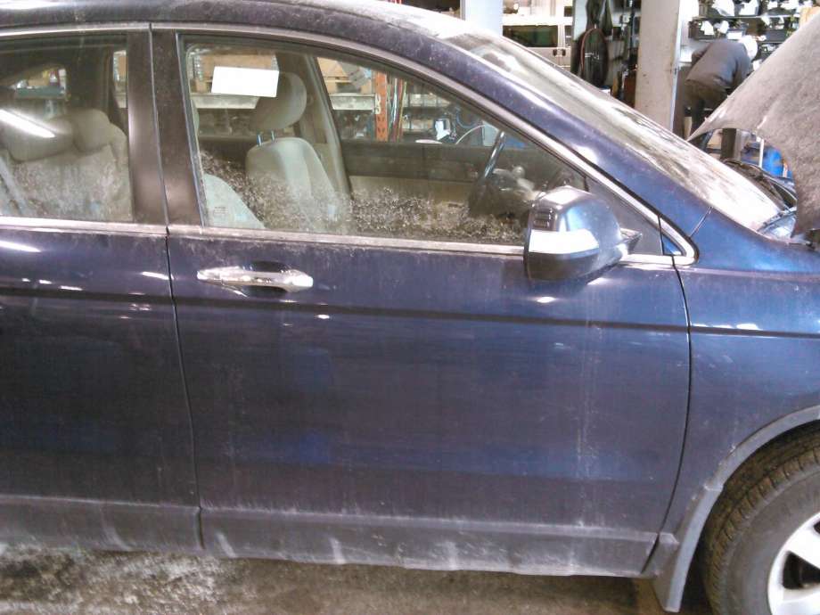 Dør høyre foran til Honda CR-V, 2007-2012 (Type III)  