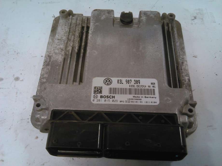 Styreenhet motor til VW Passat, 2005-2010 (B6) (B6) (03L907309)