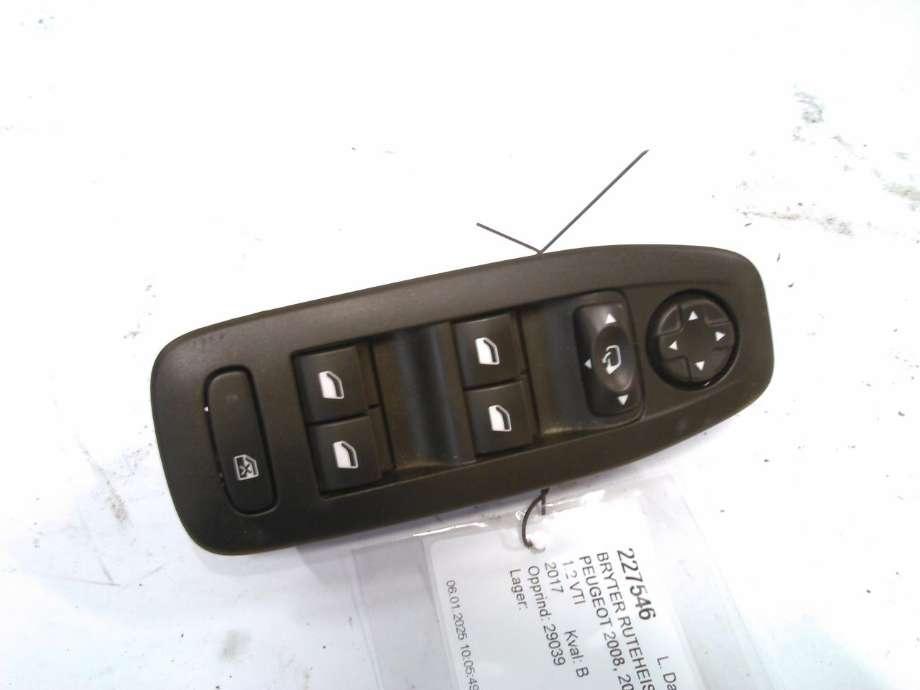 Bryter ruteheis førerdørspanel til Peugeot 2008, 2013-2019 (Type I)  