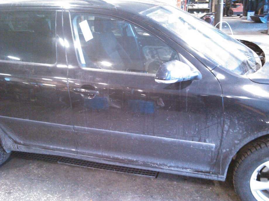 Dør høyre foran til Škoda Octavia, 2005-2008 (Type II, Fase 1)  