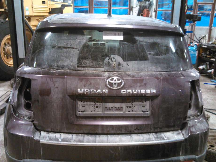 Bakluke til Toyota Urban Cruiser, 2009-2014  