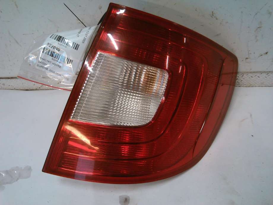 Baklykt høyre til Škoda Superb, 2008-2015 (Type II)  