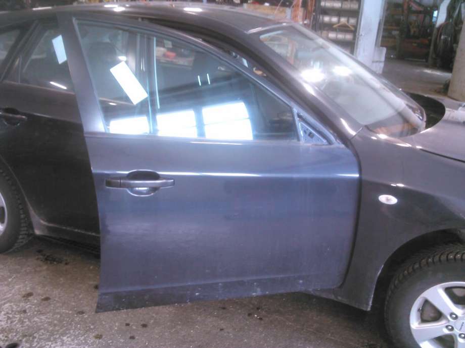Dør høyre foran til Subaru Impreza, 2008-2012 (Type III)  
