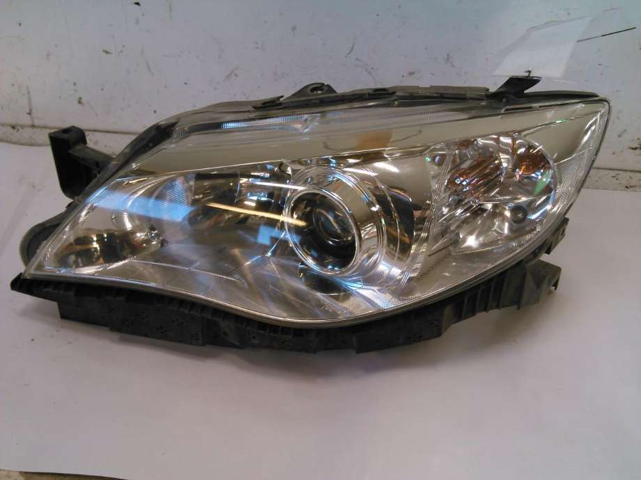 Frontlykt venstre halogen til Subaru Impreza, 2008-2012 (Type III)  