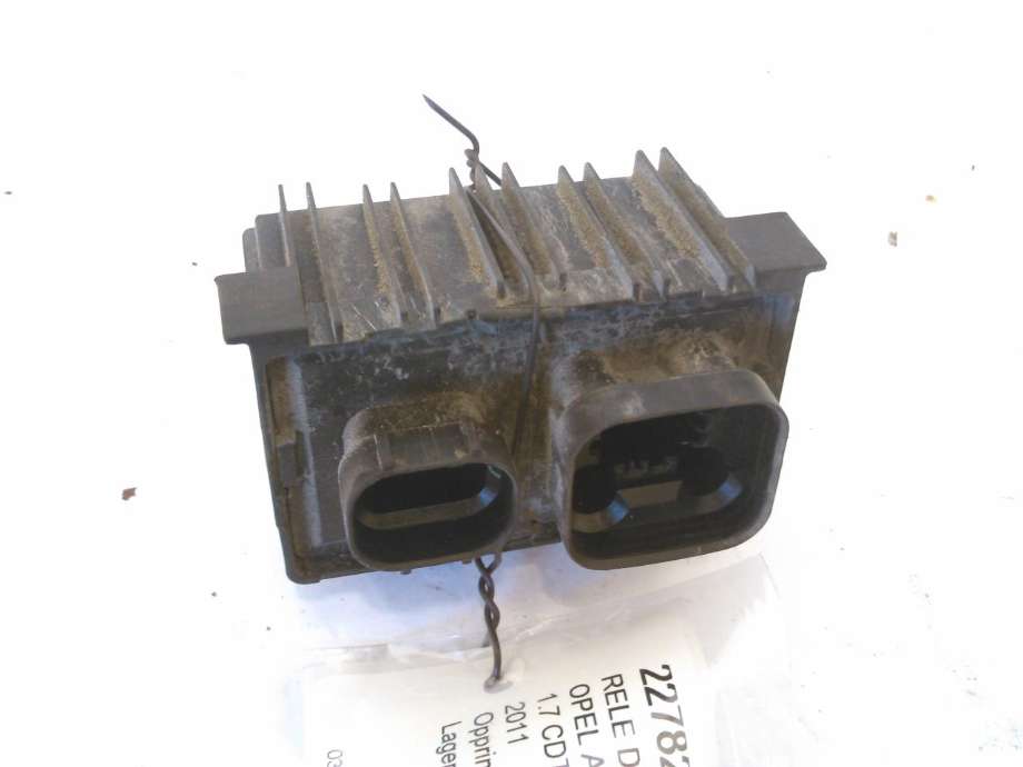 Rele diverse til Opel Astra J, 2010-2015 (55557761)