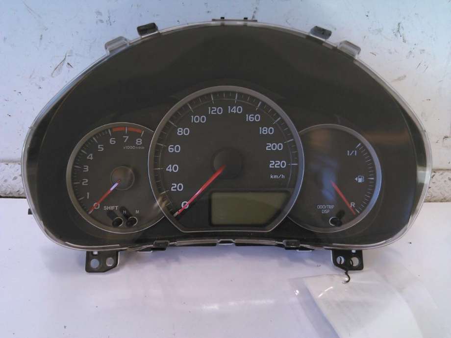 Instrumentpanel til Toyota Yaris, 2012-2014 (Type III, Fase 1)  (83800-0DP90)