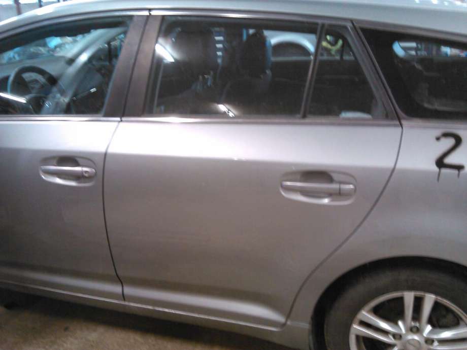 Dør venstre bak til Toyota Avensis, 2009-2015 (Type III, Fase 1)  