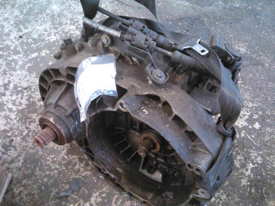 Girkasse manuell til VW Transporter / Caravelle, 2003-2009 (Fase 1) (T5) (T5) 