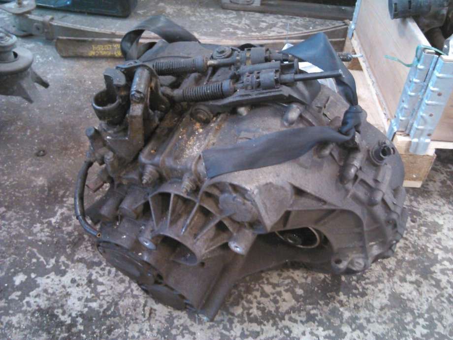 Girkasse manuell til VW Transporter / Caravelle 2003-2009 (Fase 1) (T5) (T5) 