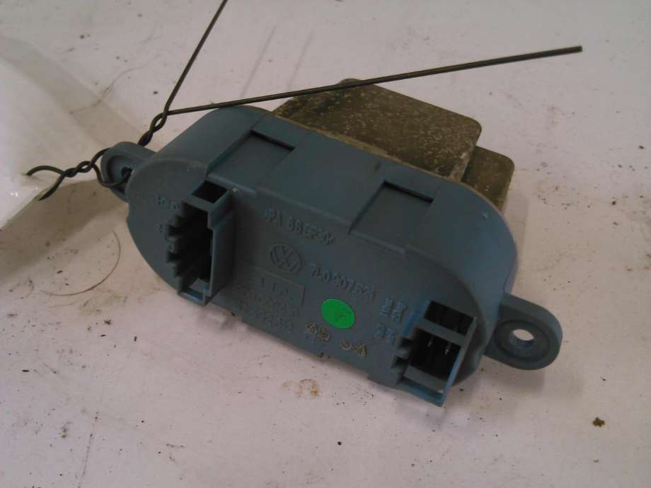 Varmeapparat motstand til VW Transporter / Caravelle, 2003-2009 (Fase 1) (T5) (T5) (7L0907521)